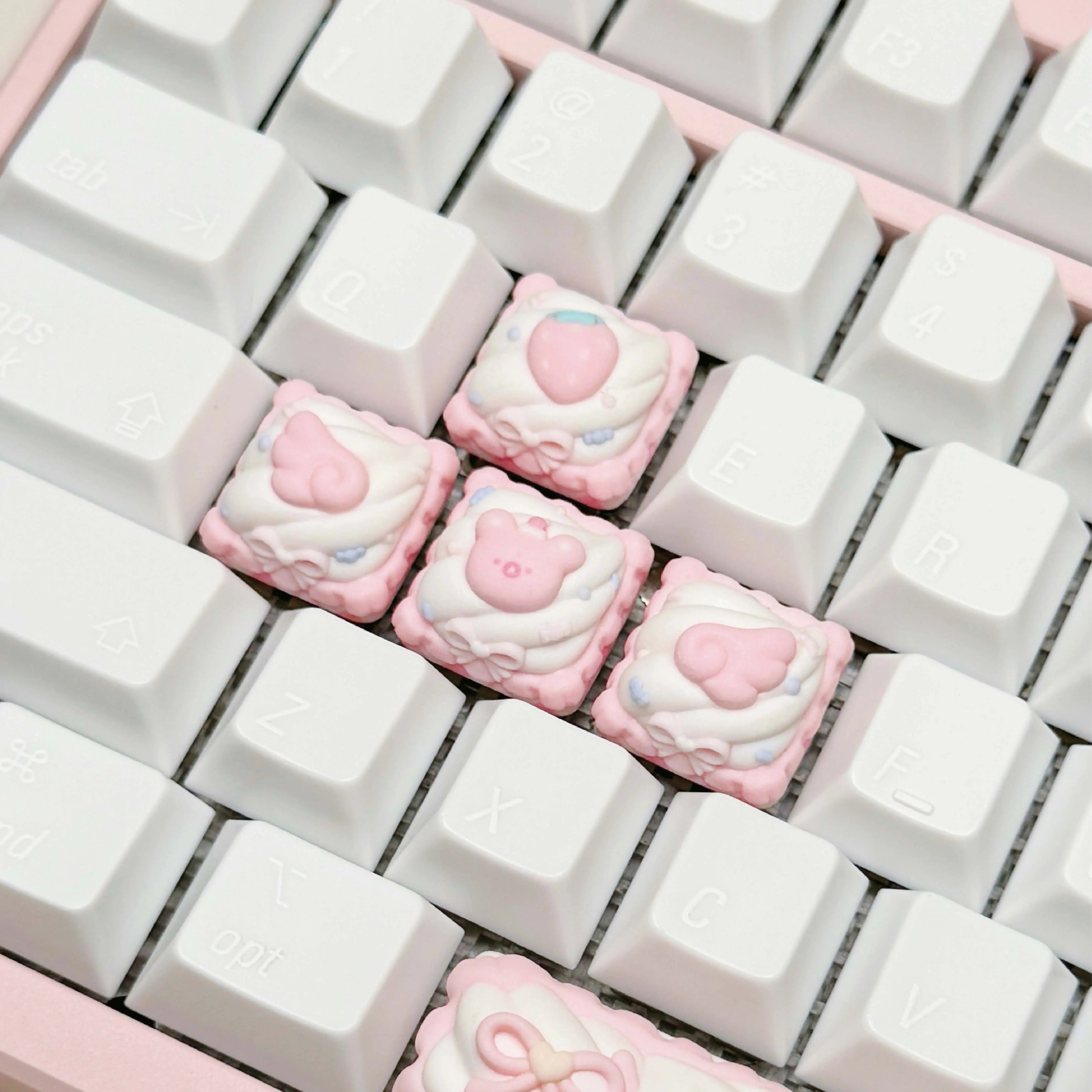Strawberry Cream Delight Series - Artisan Keycap Set | Oai Studio