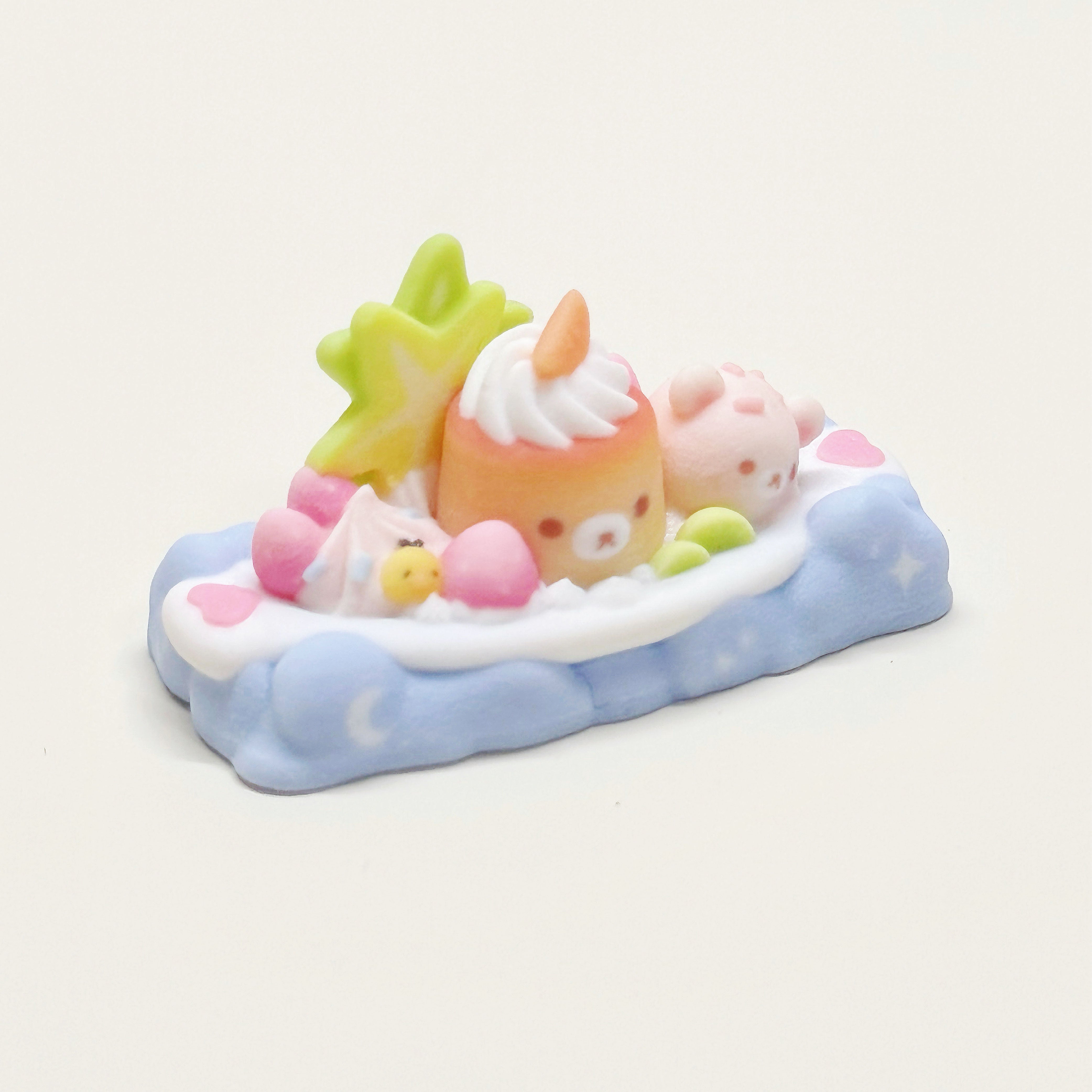 sea_salt_pudding_boat_cream_bear_keycap_front