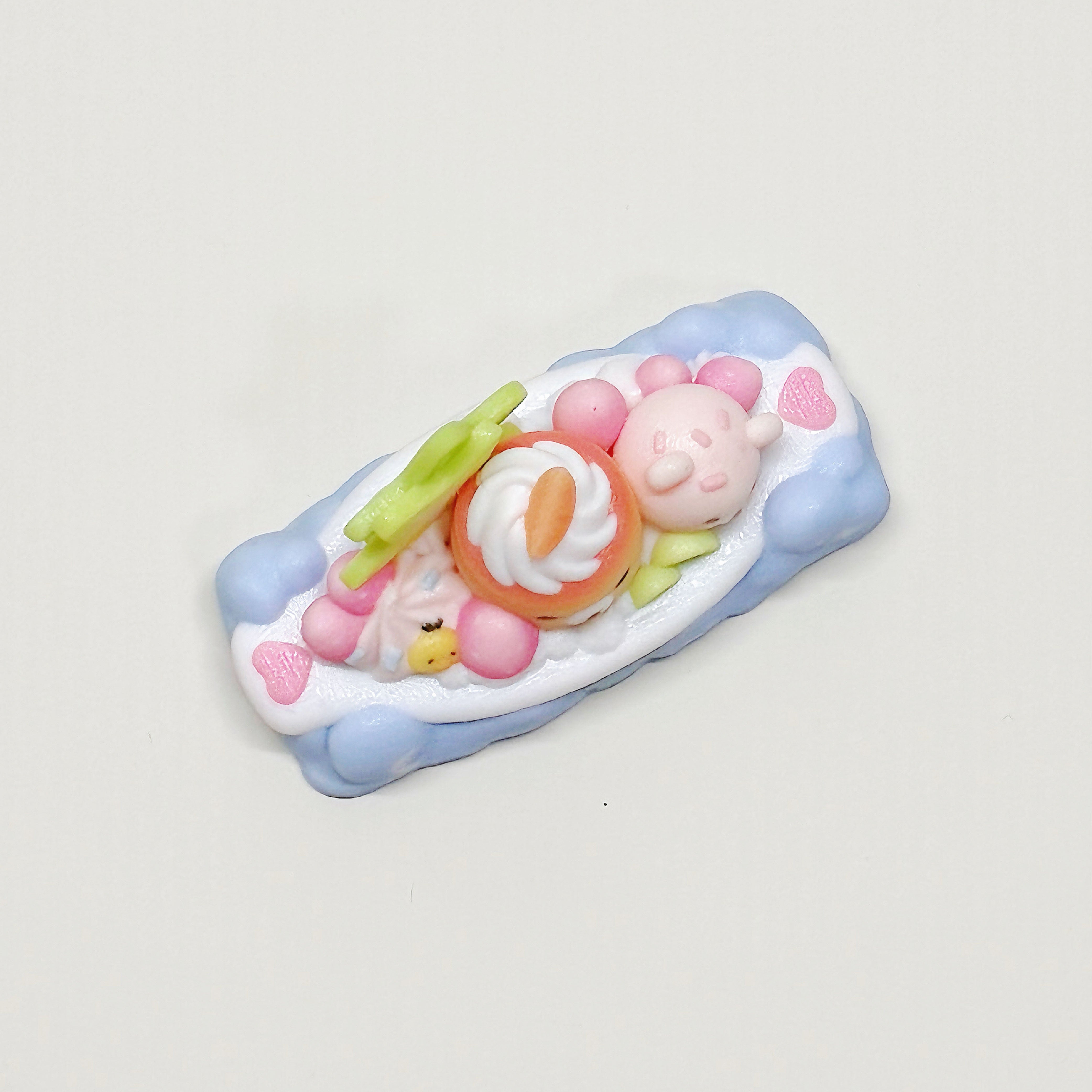 sea_salt_pudding_boat_cream_bear_keycap_top