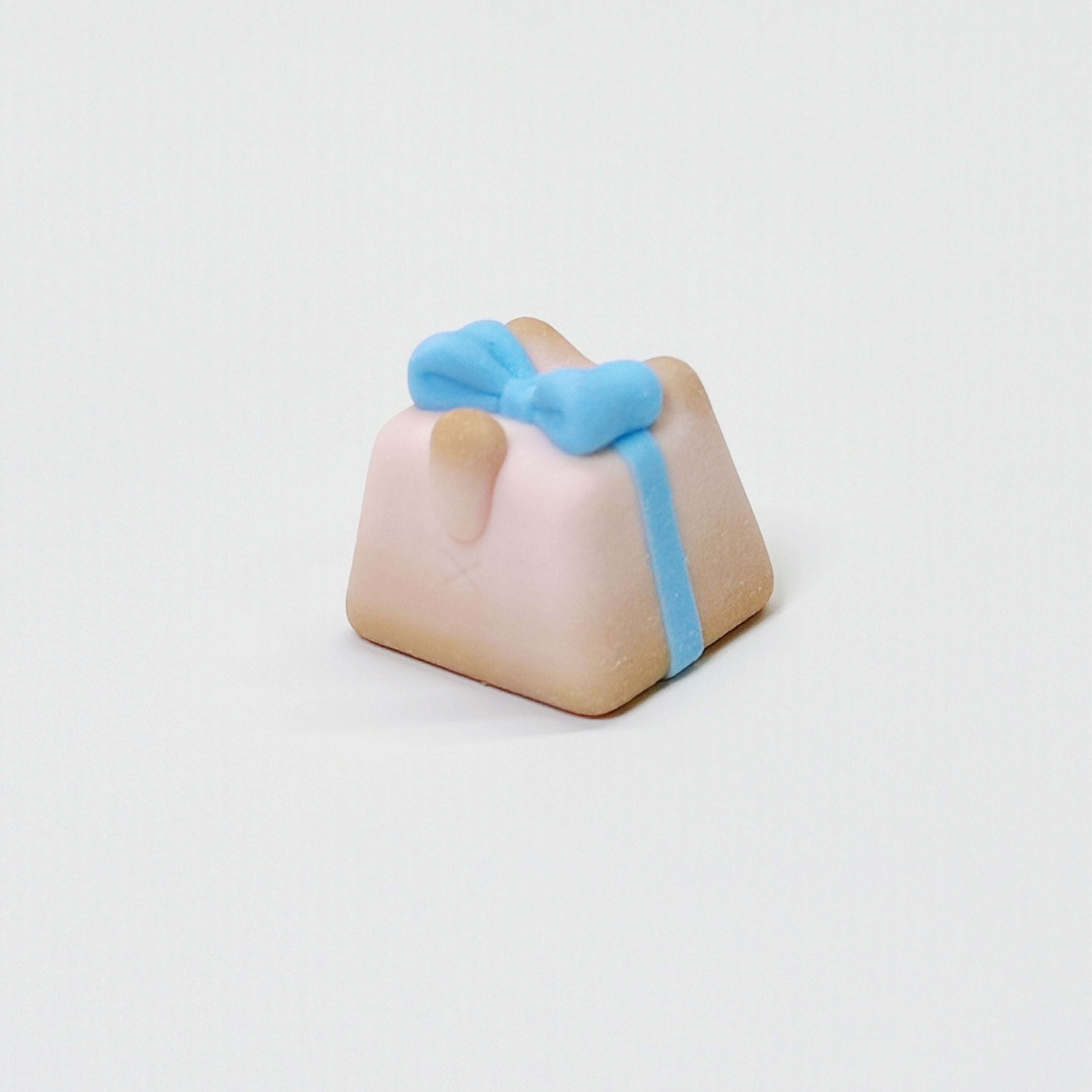 Gift Kitty Series Artisan Keycaps - Multiple Colorways Available | Oai Studio