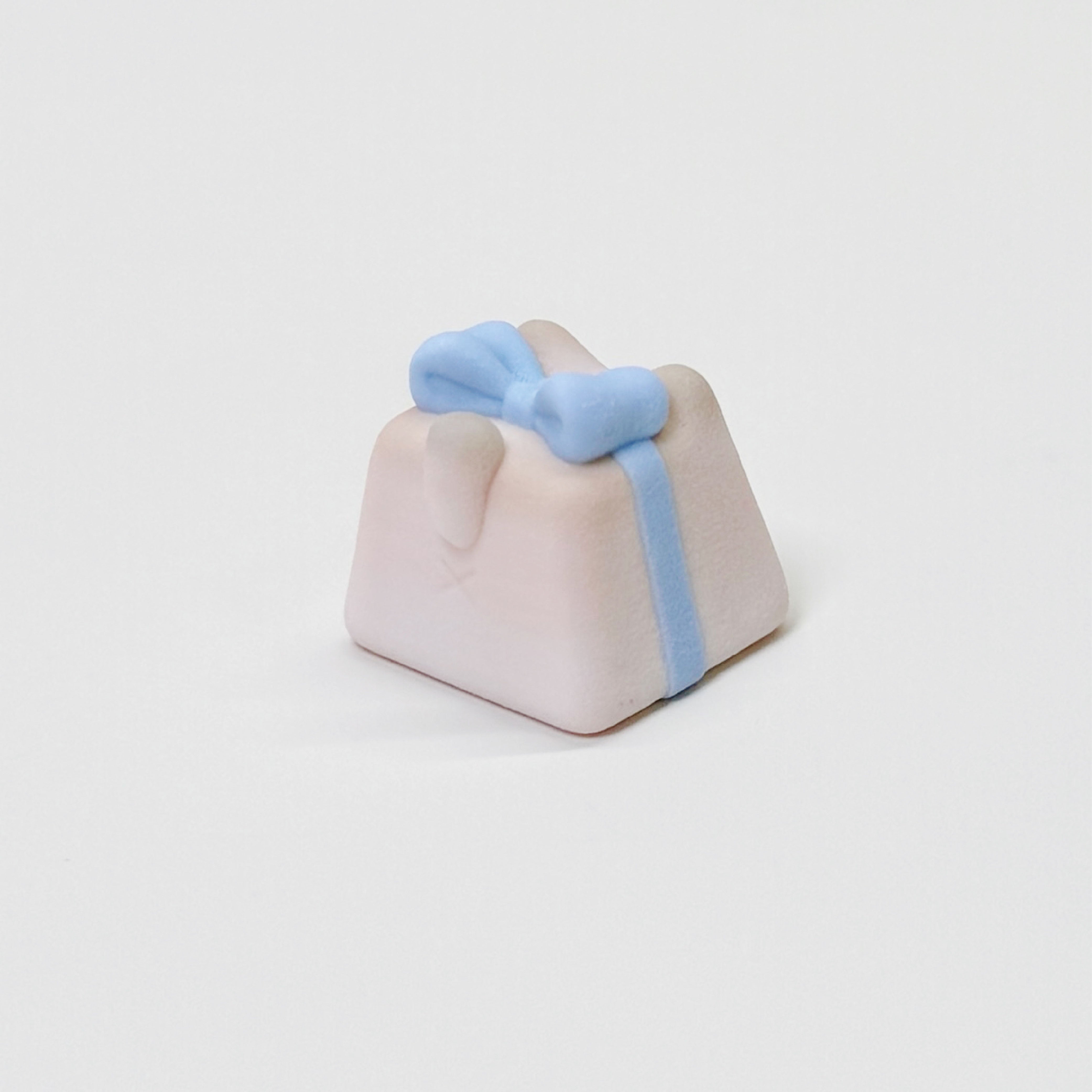 Gift Kitty Series Artisan Keycaps - Multiple Colorways Available | Oai Studio