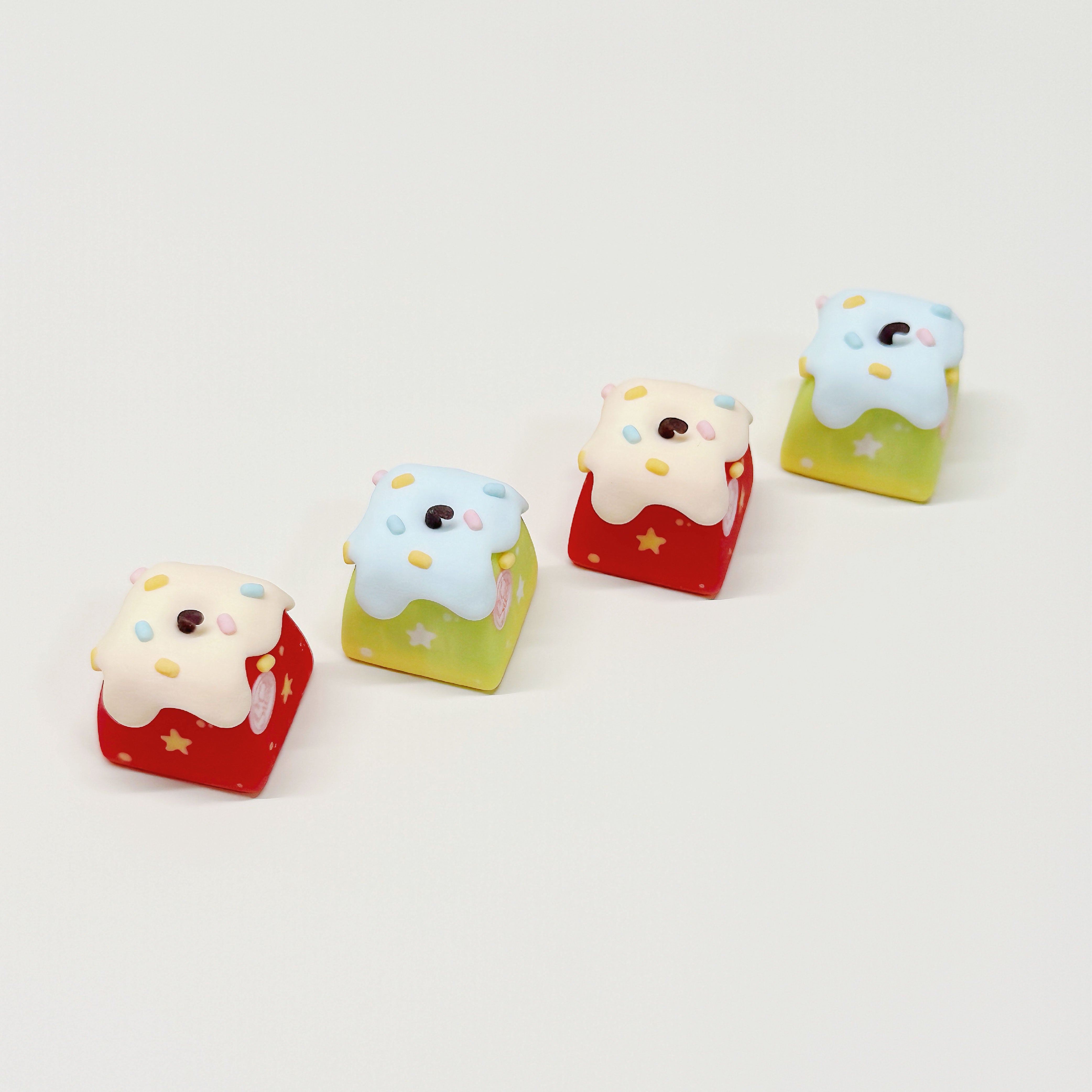 apple_red_green_cream_bear_keycap_side