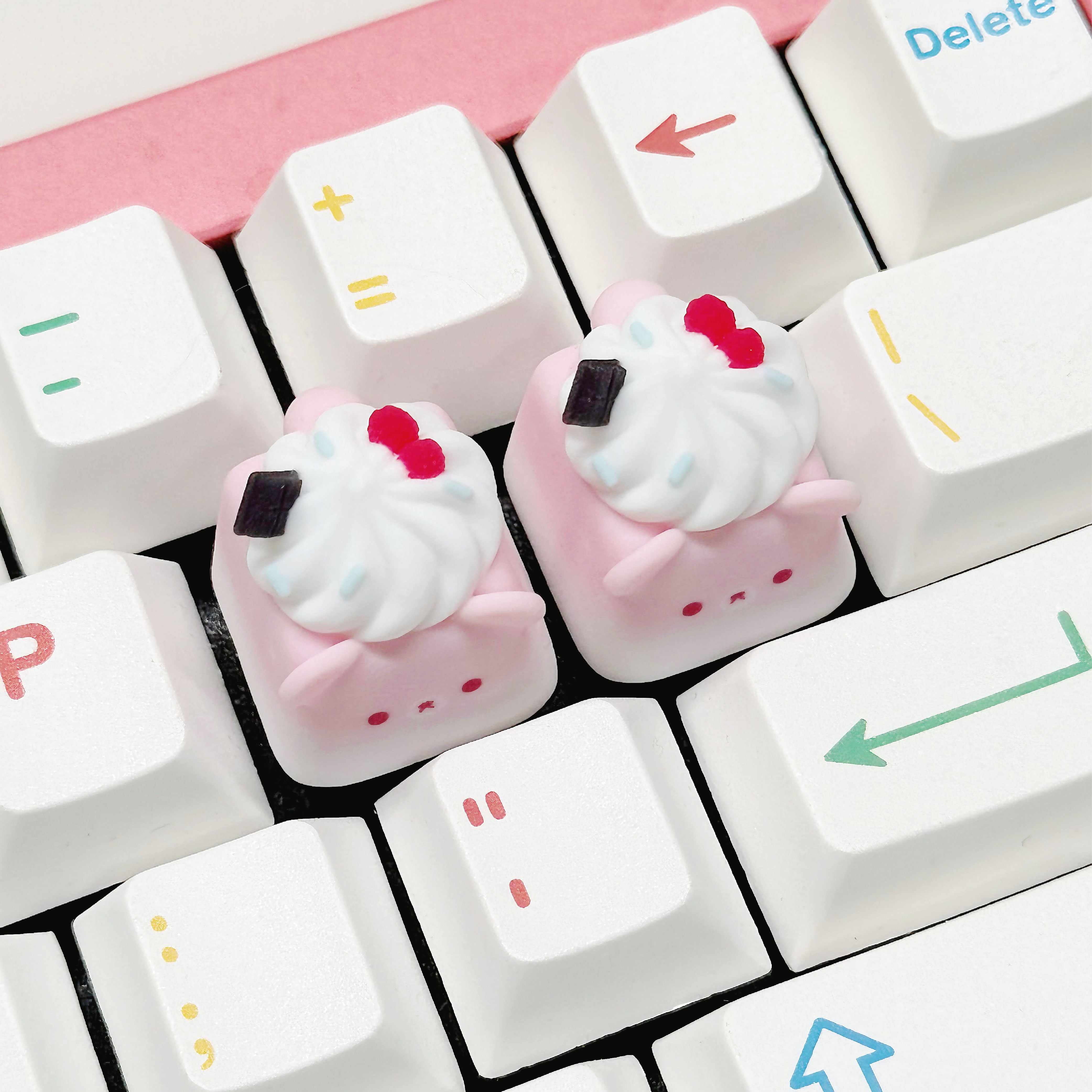 chocolate_raspberry_cream_bear_keycap_on_keyboard_double