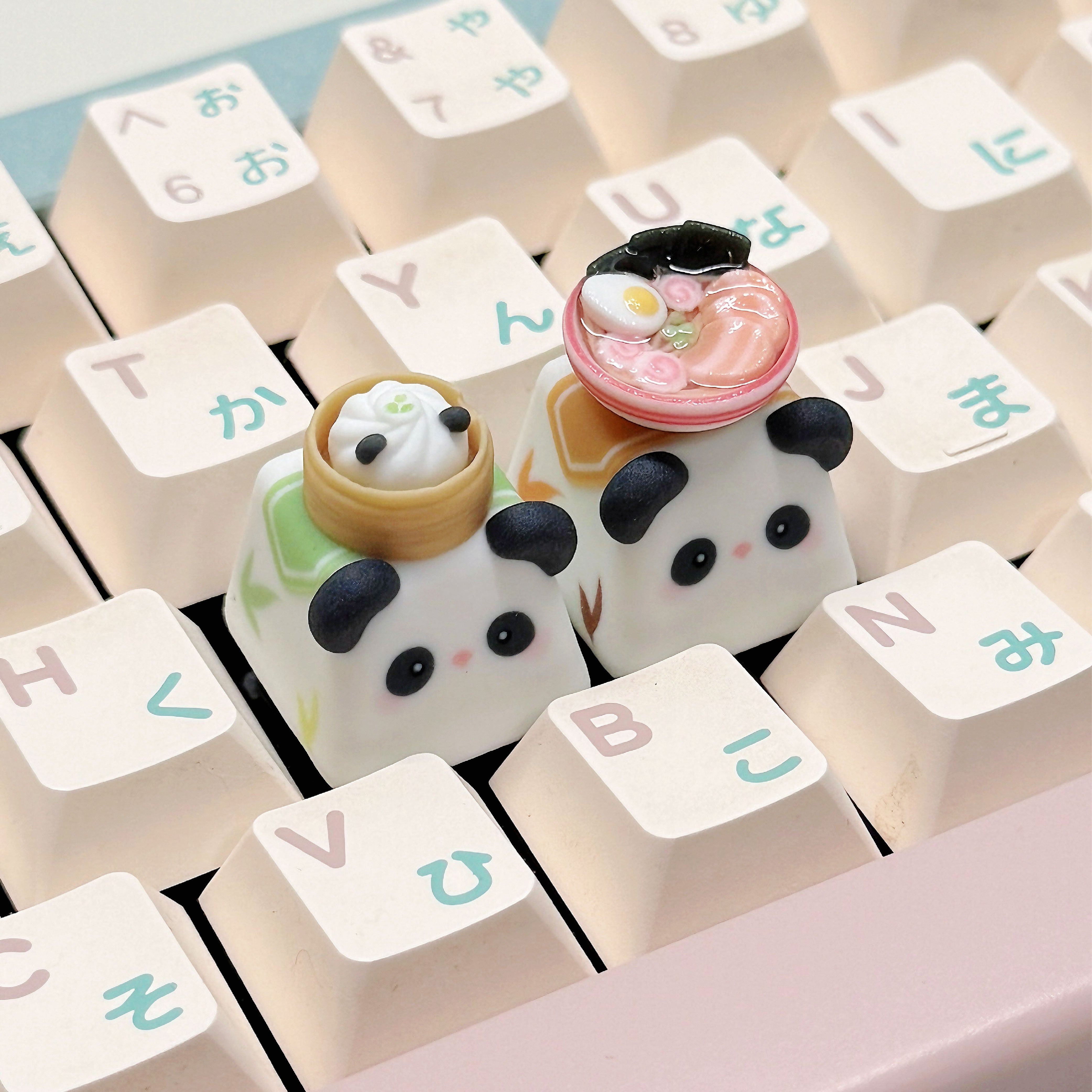ramen_bao_food_panda_keycap_on_keyboard